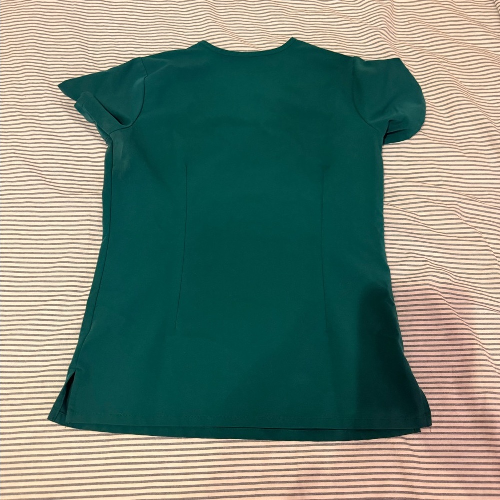 FIGS Scrub Set - image 3